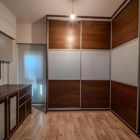 Apartamento Liora 2 Bedroom In With Balcony 5gbps Fiber Wifi Private Parking And Air Conditioning Just 250m From The