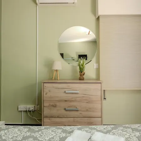 Appartement Liora 2 Bedroom In With Balcony 5gbps Fiber Wifi Private Parking And Air Conditioning Just 250m From The *