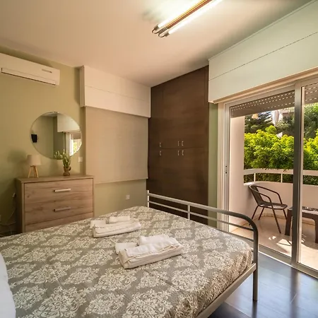 Liora 2 Bedroom In With Balcony 5gbps Fiber Wifi Private Parking And Air Conditioning Just 250m From The Apartamento *